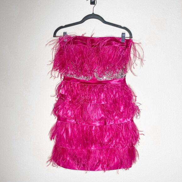 Jovani | Fuschia Feather Sequins Short Homecoming / Prom Formal Dress - Picture 1 of 10